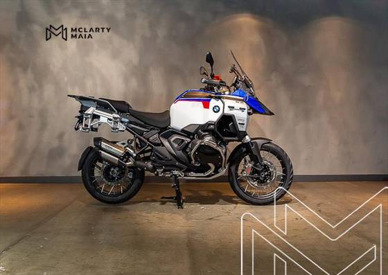 BMW R 1300 GS ADVENTURE TROPHY 